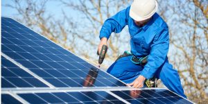 Installation Maintenance Panneaux Solaires Photovoltaïques à Saint-Rivoal